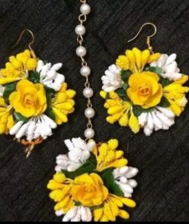 floral jewellery for mehndi